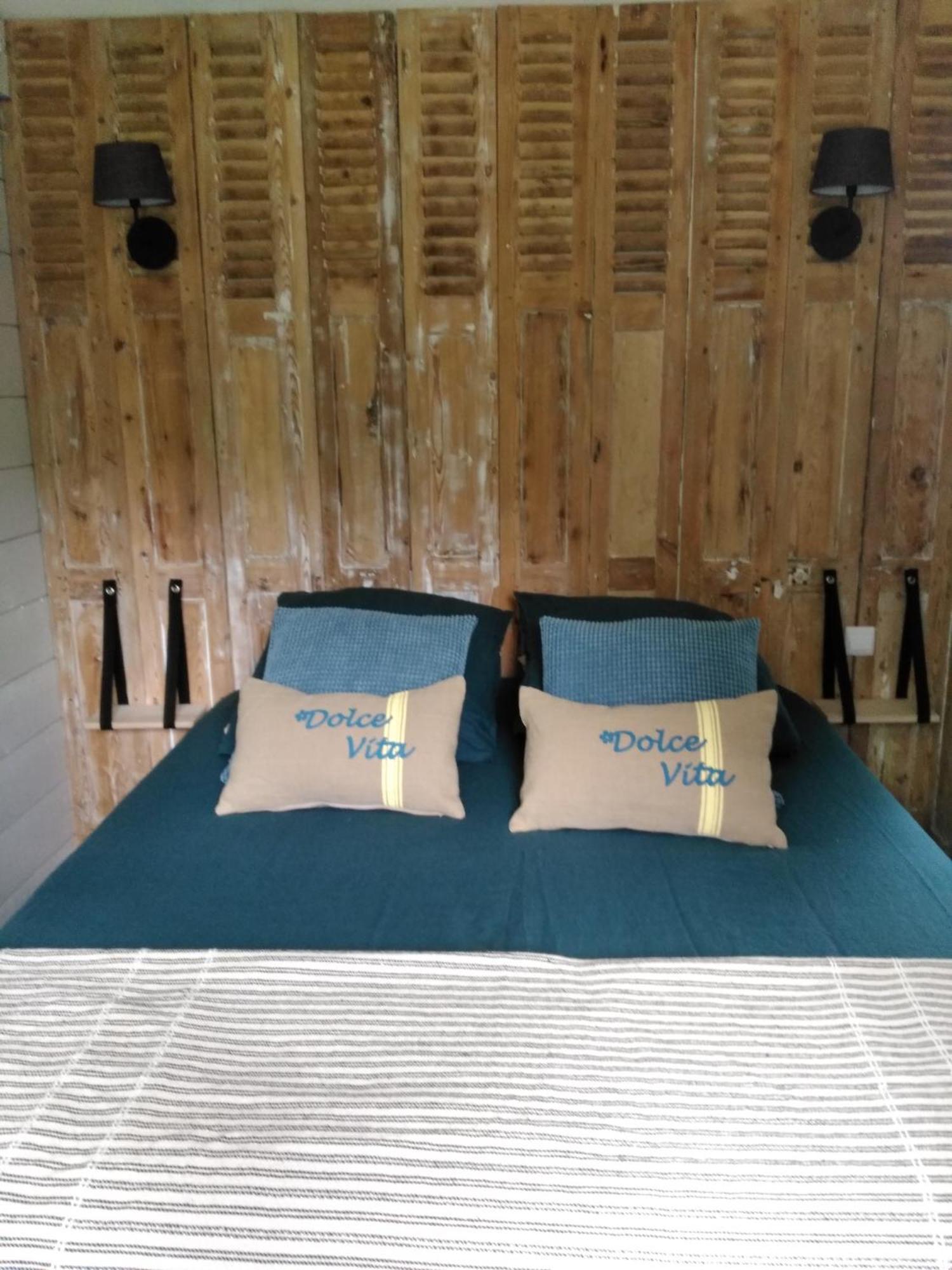 O Grenier De L'Artiste Apartment Bazenville Екстериор снимка