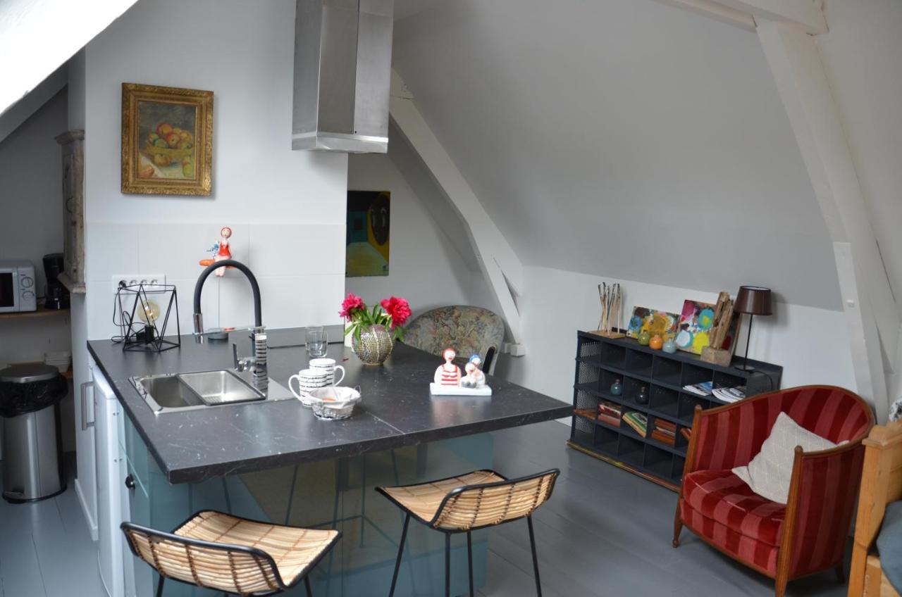 O Grenier De L'Artiste Apartment Bazenville Екстериор снимка