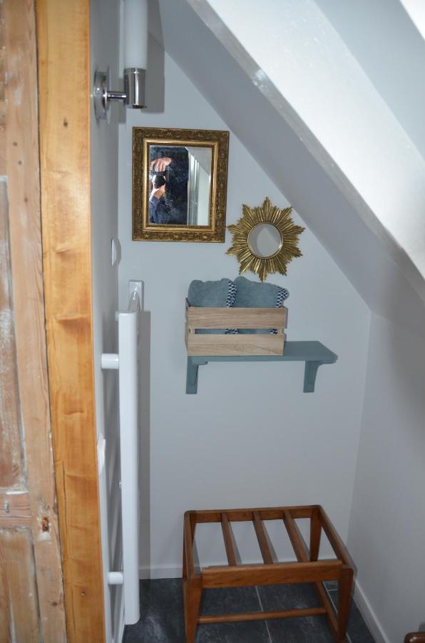O Grenier De L'Artiste Apartment Bazenville Екстериор снимка