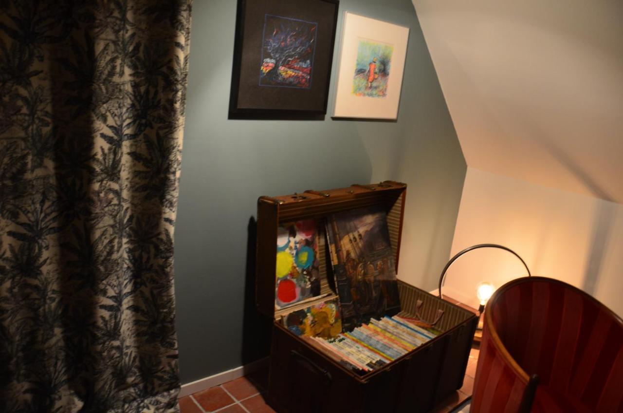 O Grenier De L'Artiste Apartment Bazenville Екстериор снимка
